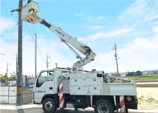 トラックでの仕事風景