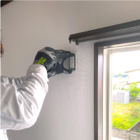 コンセント取り付け風景